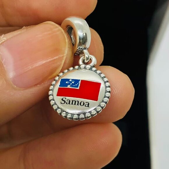 ✨🔥Pandora Flag of Samoa Exclusive Dangle charm - Picture 1 of 4